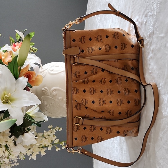 MCM BAG - Picture 2 of 14